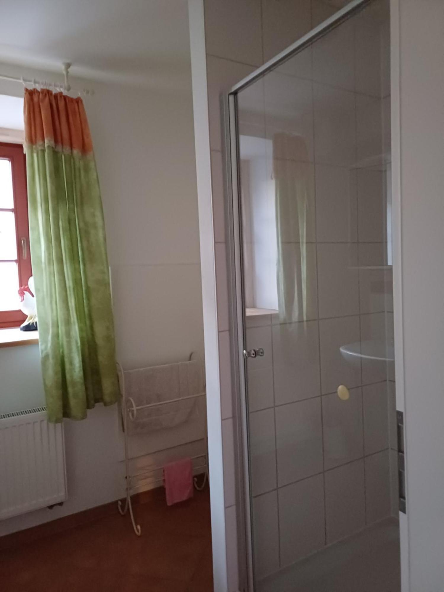 Hayna Zi. 1 Und Zi. 2 Schkeuditz